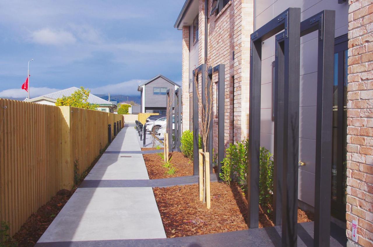 Close To Arena And One Kilometer From Railway Station Onsite Ev Car Park Christchurch Eksteriør billede